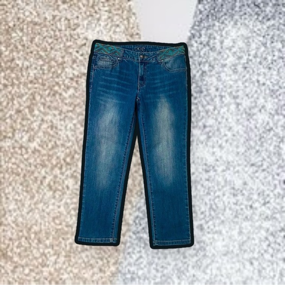 Caché Vintage Y2K Medium Wash Denim Capris with Turquoise Braided Stitch Waist 4 - Picture 1 of 13